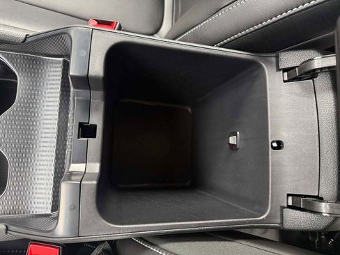 New 2025 Jeep Grand Cherokee L Limited image 36