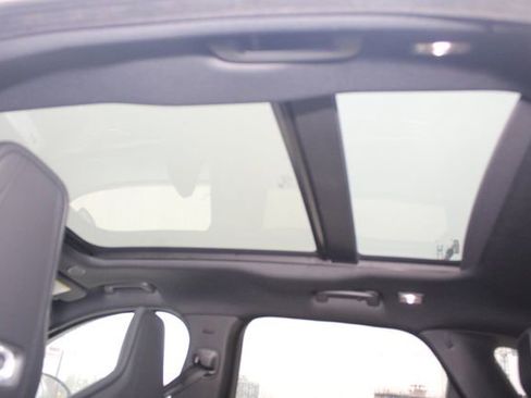 New 2026 Jaguar F-PACE R-Dynamic S image 23