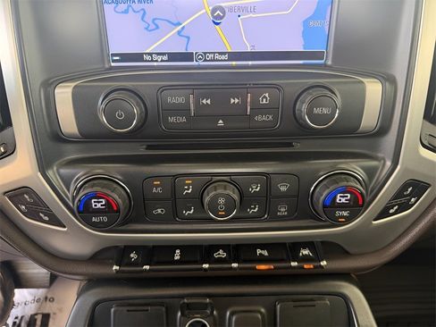 Used 2017 GMC Sierra 1500 SLT w/ SLT Premium Package image 30