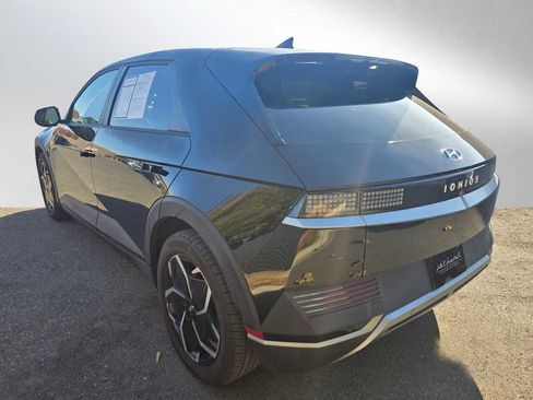 Used 2024 Hyundai Ioniq 5 SE image 5