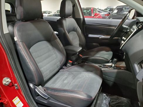 Used 2022 Mitsubishi Outlander Sport SE AWD/4WD image 14