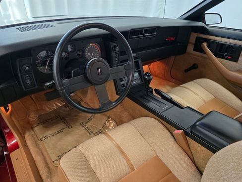 Used 1988 Chevrolet Camaro IROC-Z image 55