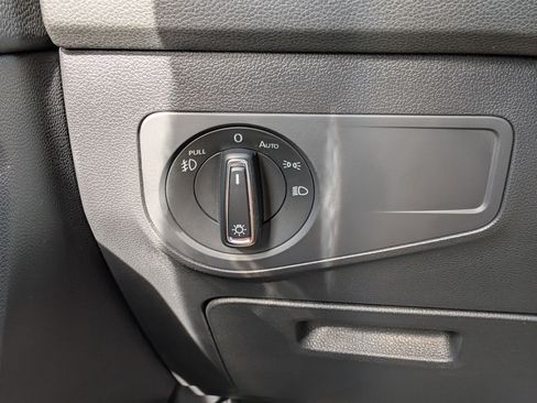 Used 2021 Volkswagen Tiguan SE R-Line w/ 3rd Row Seat Package AWD/4WD image 23