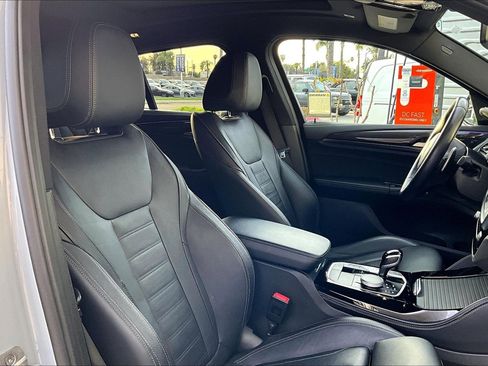 Used 2023 BMW X4 M40i w/ Premium Package image 7