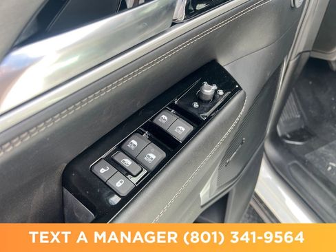 New 2026 Jeep Grand Wagoneer 4WD image 11