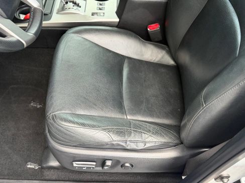 Used 2012 Toyota 4Runner Limited image 32