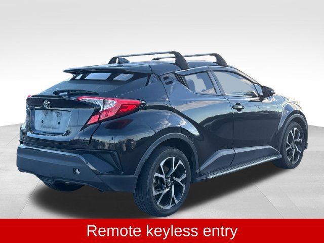Used 2019 Toyota C-HR XLE FWD image 10