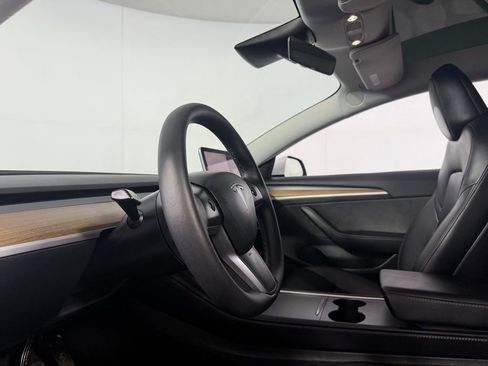 Used 2023 Tesla Model 3 Standard Range RWD image 21