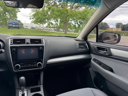 Used 2018 Subaru Legacy 2.5i Premium AWD/4WD image 17