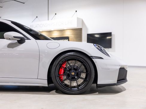 Used 2025 Porsche 911 Carrera 4 GTS AWD/4WD image 22