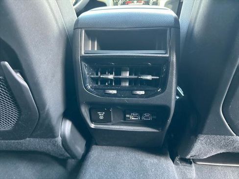 Certified 2023 Jeep Grand Cherokee Altitude AWD/4WD image 36