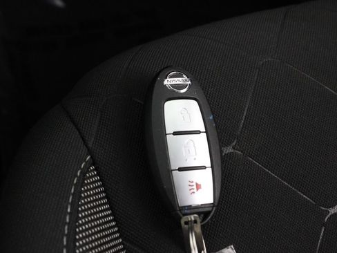 Certified 2020 Nissan Kicks S FWD image 29