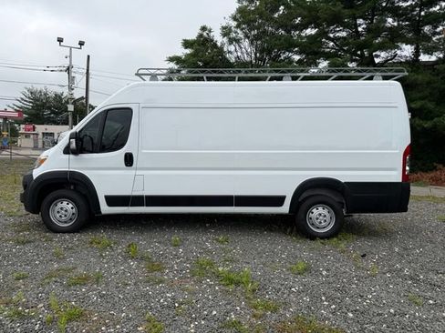Used 2023 RAM ProMaster 3500 w/ Interior LED Lighting Group FWD image 4