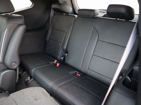 New 2026 Buick Enclave Sport Touring w/ Power Package image 17