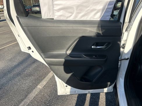 New 2026 Nissan Kicks SV w/ SV Premium Package image 21