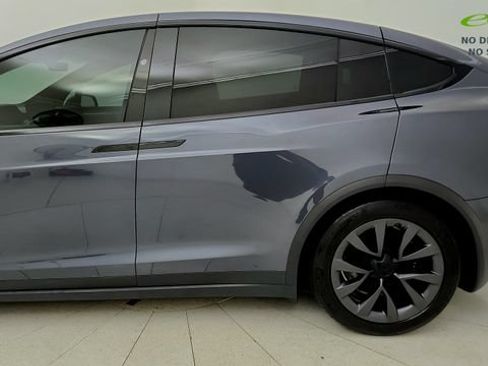 Used 2022 Tesla Model X AWD/4WD image 23