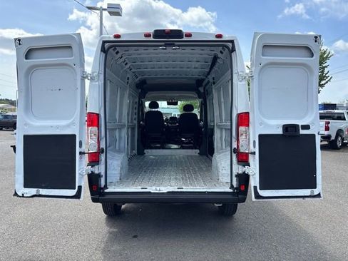 Used 2023 RAM ProMaster 3500 FWD image 24