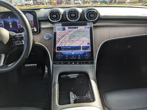 Used 2022 Mercedes-Benz C 300 Sedan image 13