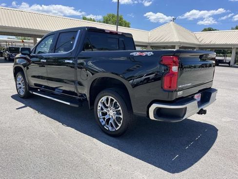 New 2026 Chevrolet Silverado 1500 LTZ w/ LTZ Premium Package AWD/4WD image 6