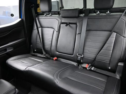 New 2025 Ford Ranger Lariat w/ FX4 Off-Road Package image 25