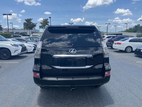 Used 2016 Lexus GX 460 w/ Premium Package AWD/4WD image 6