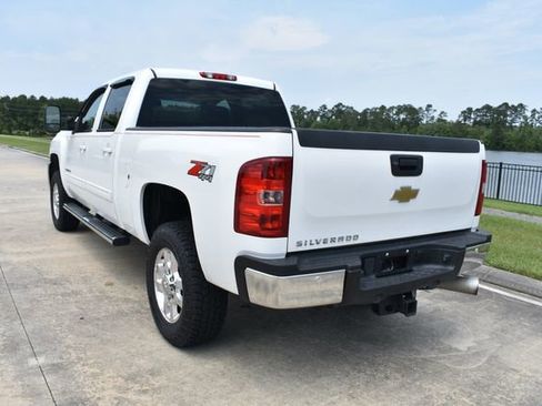Used 2013 Chevrolet Silverado 3500 LTZ w/ LTZ Plus Package AWD/4WD image 8