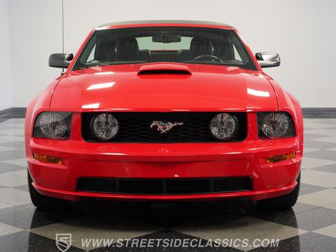 Used 2007 Ford Mustang GT Premium image 18