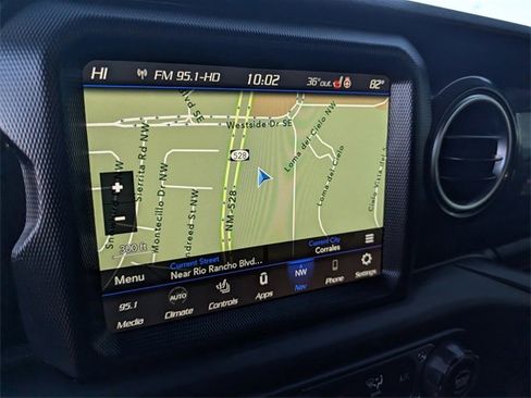 Used 2022 Jeep Wrangler Unlimited Rubicon w/ Xtreme Recon 35" Tire Package image 14