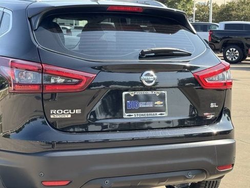 Used 2021 Nissan Rogue Sport SL w/ Premium Package FWD image 8
