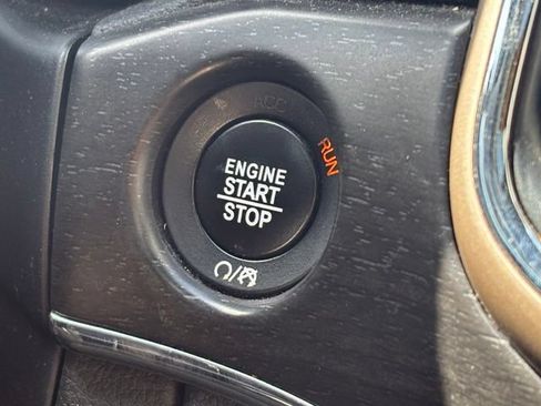 Used 2016 Jeep Grand Cherokee Limited AWD/4WD image 15