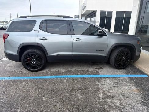 Used 2023 GMC Acadia SLT w/ Elevation Edition AWD/4WD image 4