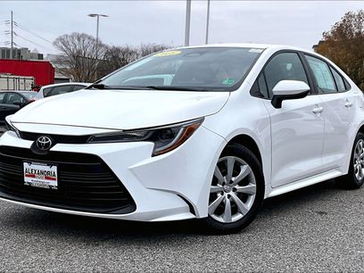 Used 2025 Toyota Corolla LE