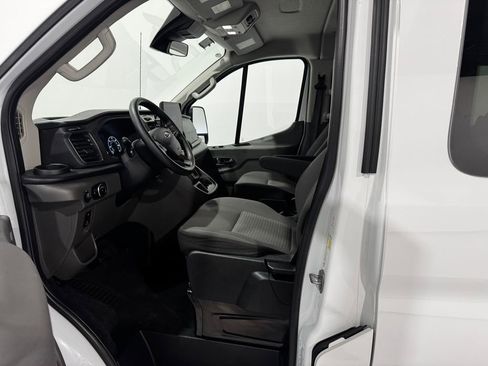 Used 2024 Ford Transit 350 XLT RWD image 15