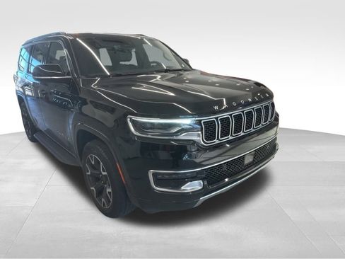 Used 2024 Jeep Wagoneer Series III image 25