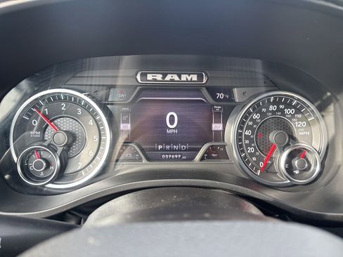Used 2022 RAM 1500 Big Horn image 24