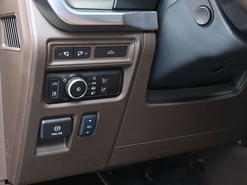 Used 2024 Ford F150 King Ranch w/ FX4 Off-Road Package image 23