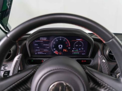 Used 2018 McLaren 720S Performance image 21
