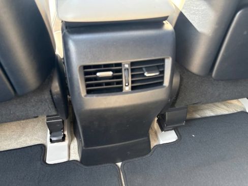 Used 2014 Lexus RX 450h FWD image 18