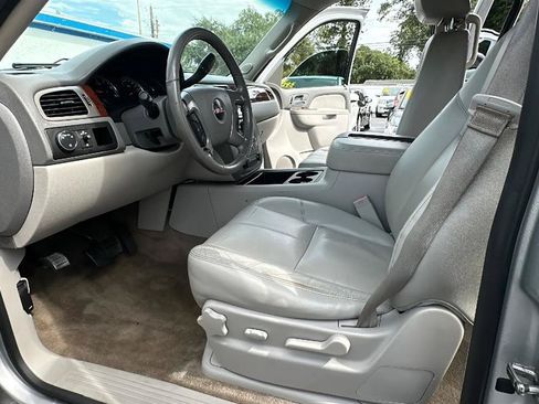 Used 2014 GMC Yukon XL SLT RWD image 22