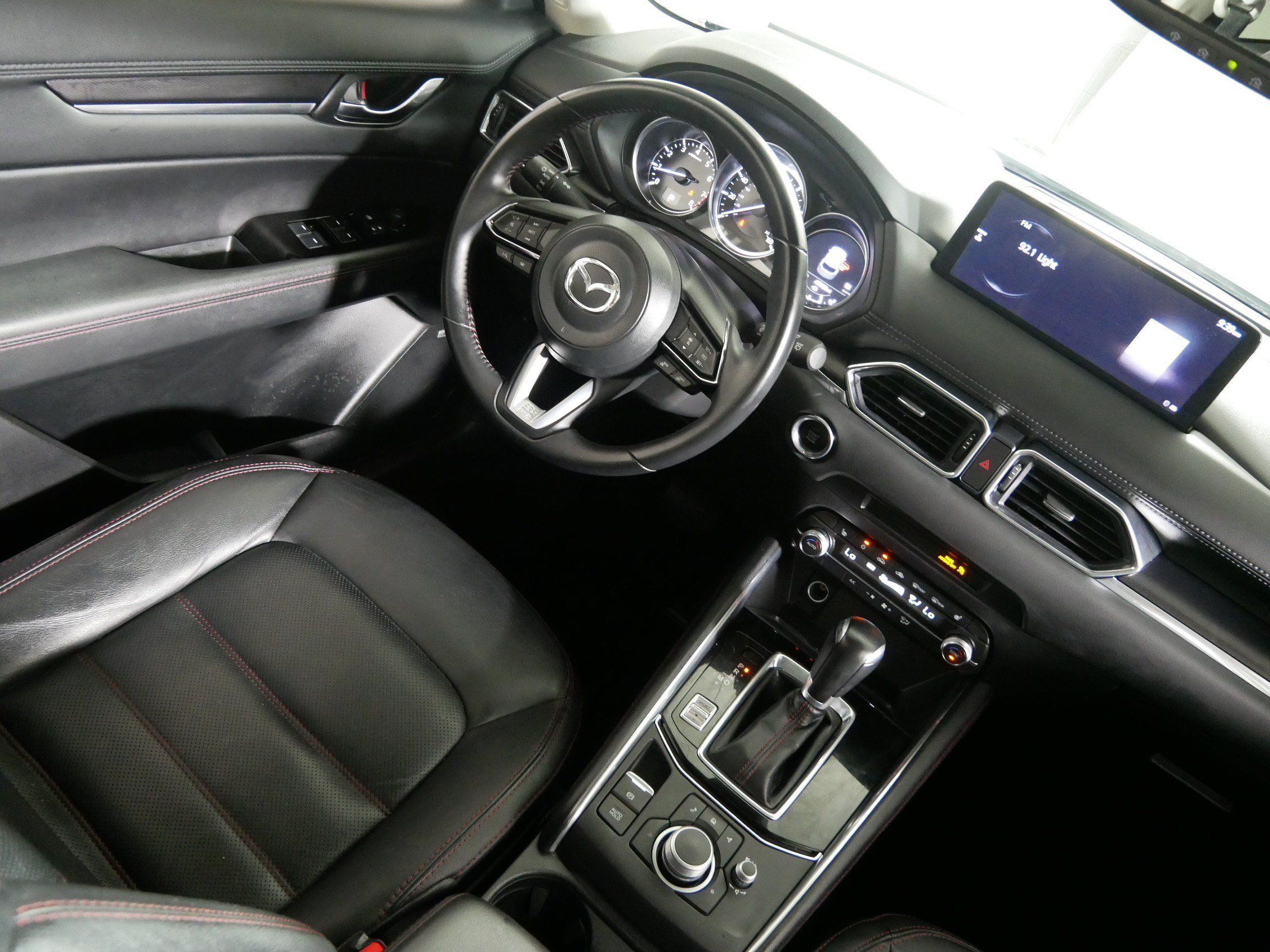 Used 2025 MAZDA CX-5 Carbon Edition AWD/4WD image 9