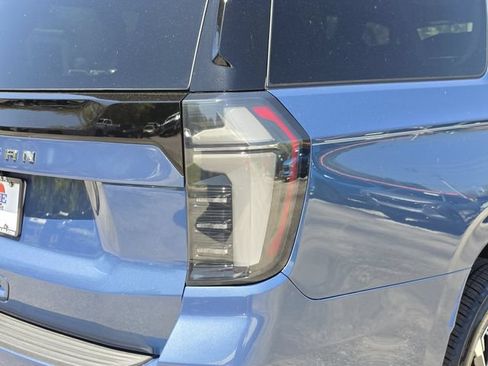 New 2026 Chevrolet Suburban High Country RWD image 11