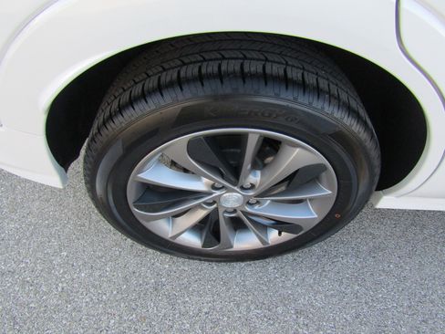 Used 2022 Buick Encore GX Preferred w/ Sport Touring Package FWD image 11