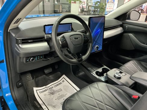 Used 2023 Ford Mustang Mach-E Select image 13