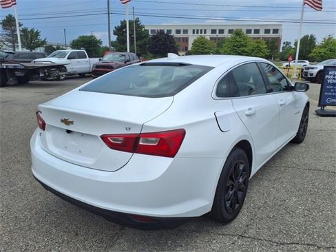 Used 2023 Chevrolet Malibu LT image 5