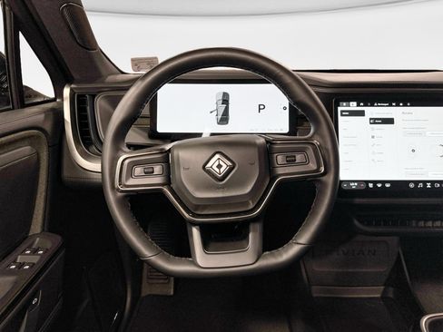 Used 2025 Rivian R1S Adventure AWD/4WD image 7