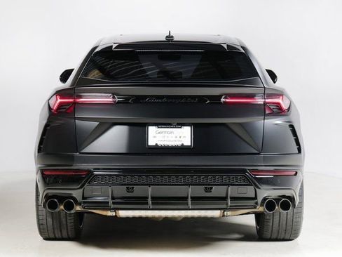 Used 2022 Lamborghini Urus image 7