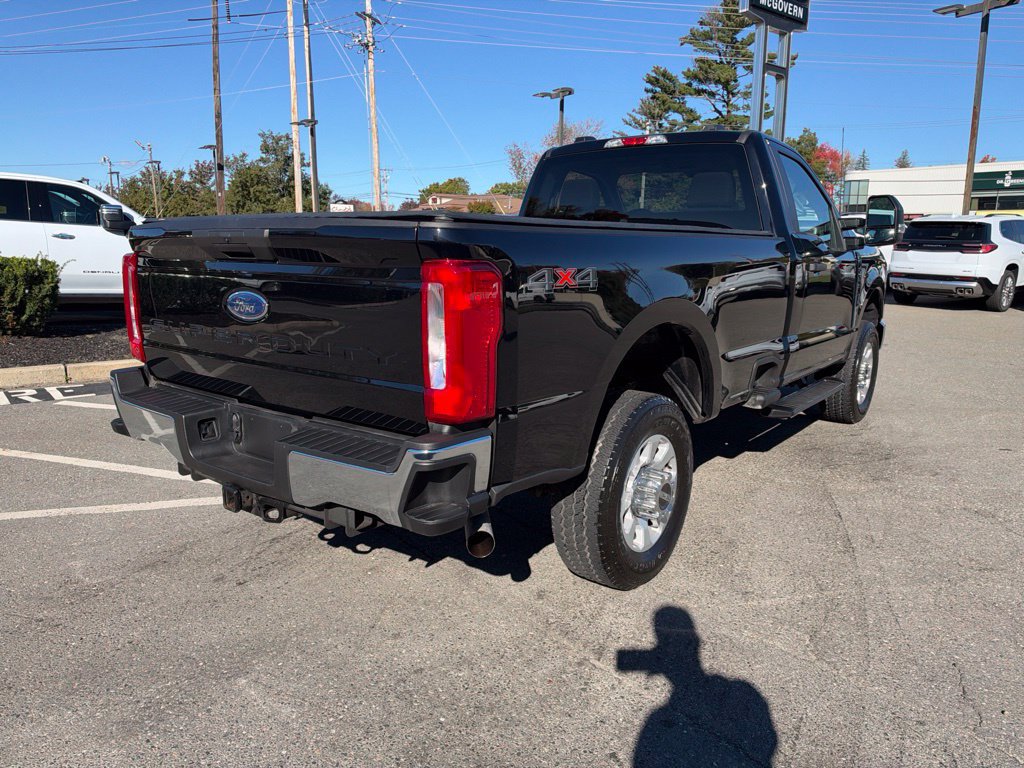 Used 2024 Ford F250 XLT AWD/4WD image 6