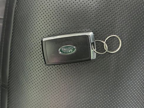 Used 2021 Land Rover Range Rover P525 Westminster Edition LWB AWD/4WD image 20
