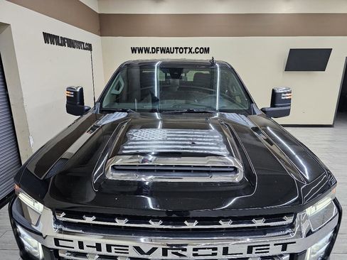 Used 2022 Chevrolet Silverado 2500 LTZ w/ LTZ Texas Edition image 4