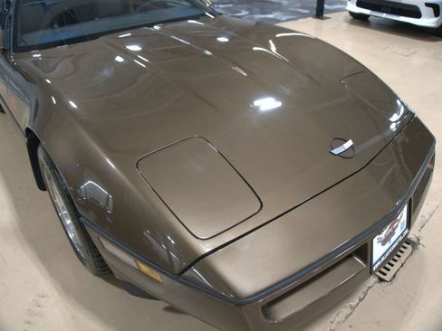 Used 1986 Chevrolet Corvette Convertible image 34